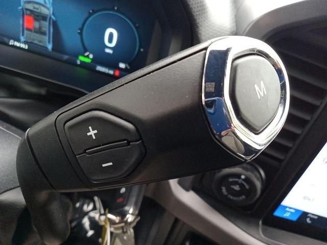 Photo of 2024 Oxford White Ford F-150