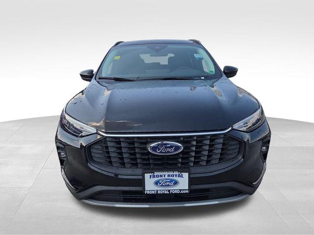 Photo of 2025 Agate Black Metallic Ford Escape
