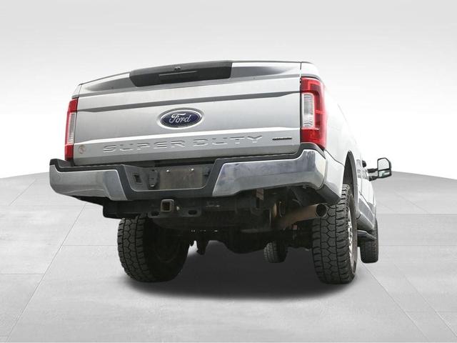 Photo of 2019 Ingot Silver Metallic Ford F-250