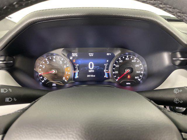 Photo of 2024 Diamond Black Crystal Pearlcoat Jeep Compass