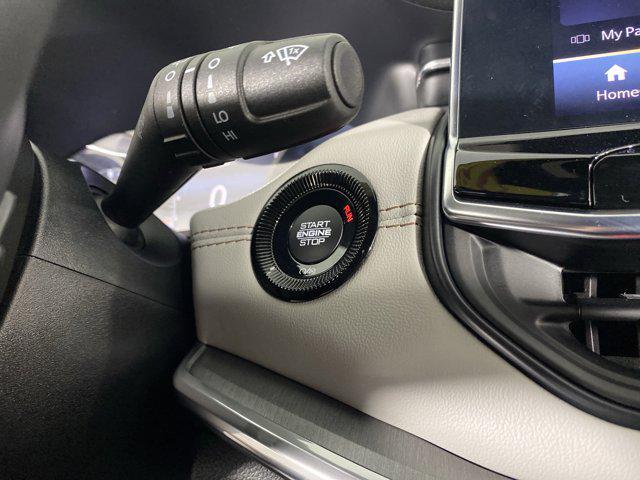 Photo of 2024 Diamond Black Crystal Pearlcoat Jeep Compass