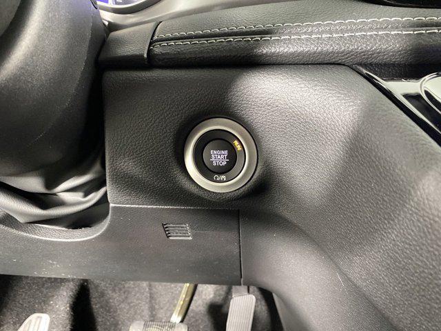 Photo of 2025 Diamond Black Crystal Pearlcoat Chrysler Pacifica