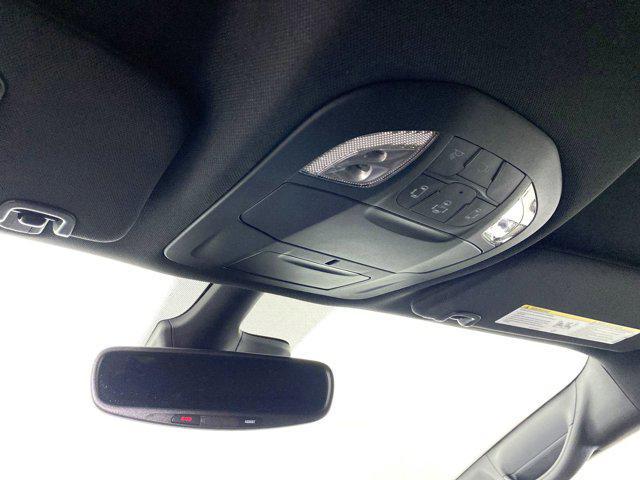 Photo of 2025 Diamond Black Crystal Pearlcoat Chrysler Pacifica