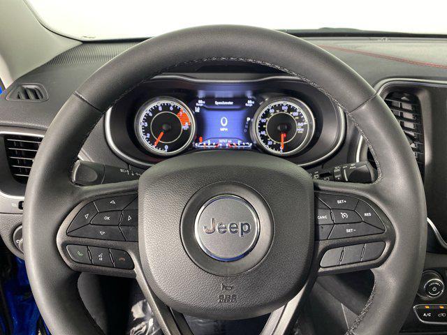 Photo of 2022 Hydro Blue Pearlcoat Jeep Cherokee