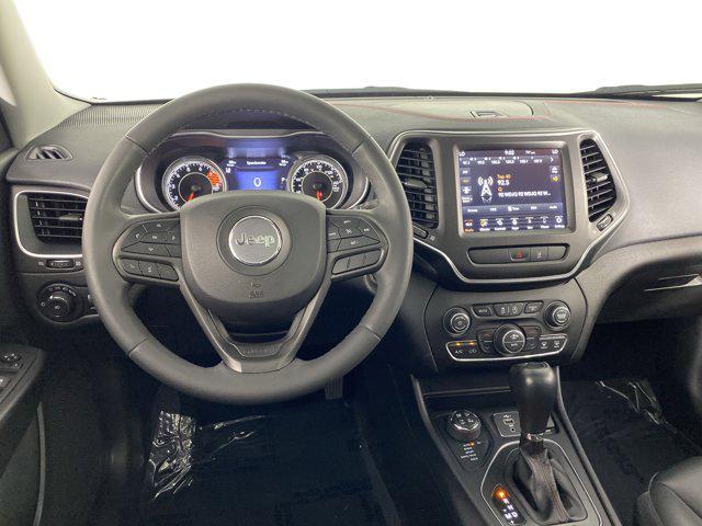 Photo of 2022 Hydro Blue Pearlcoat Jeep Cherokee