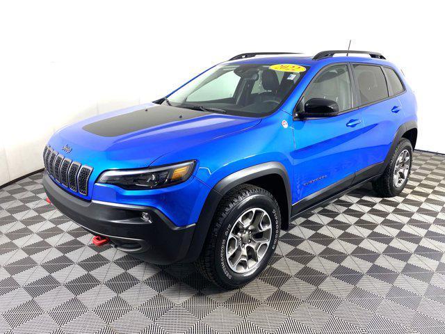 Photo of 2022 Hydro Blue Pearlcoat Jeep Cherokee