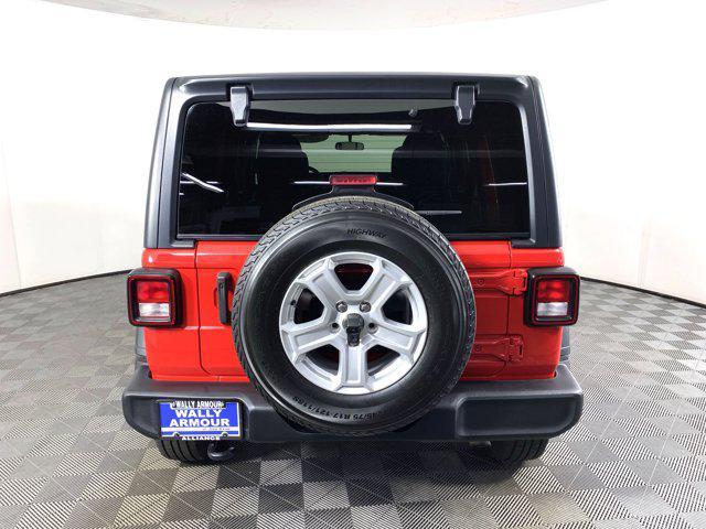 Photo of 2022 Firecracker Red Clearcoat Jeep Wrangler Unlimited