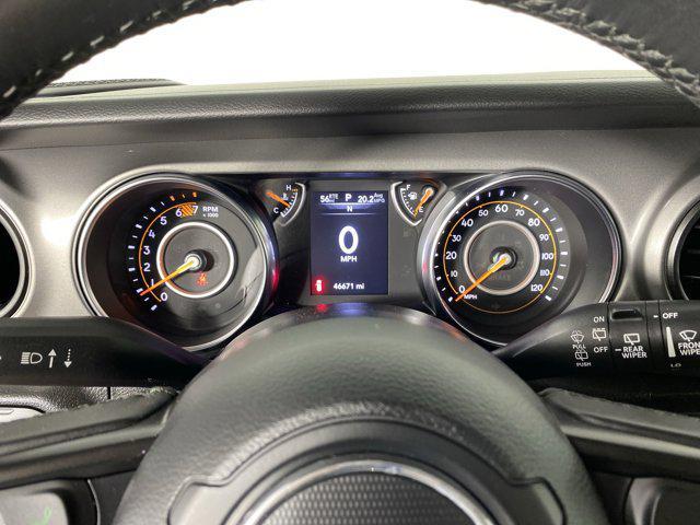 Photo of 2022 Black Clearcoat Jeep Wrangler