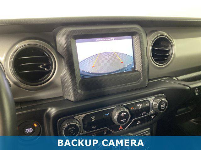 Photo of 2022 Black Clearcoat Jeep Wrangler