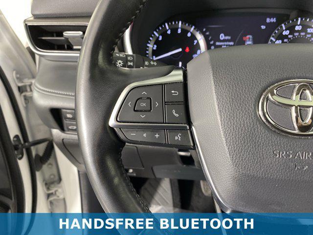 Photo of 2020 Blizzard Pearl Toyota Highlander