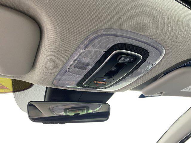 Photo of 2021 Phantom Black Hyundai ELANTRA