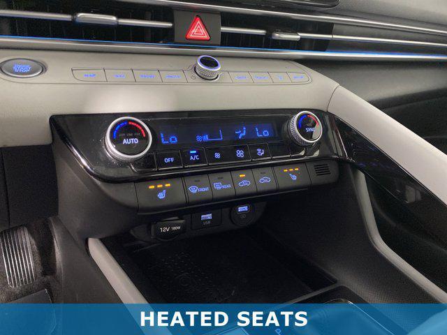 Photo of 2021 Phantom Black Hyundai ELANTRA