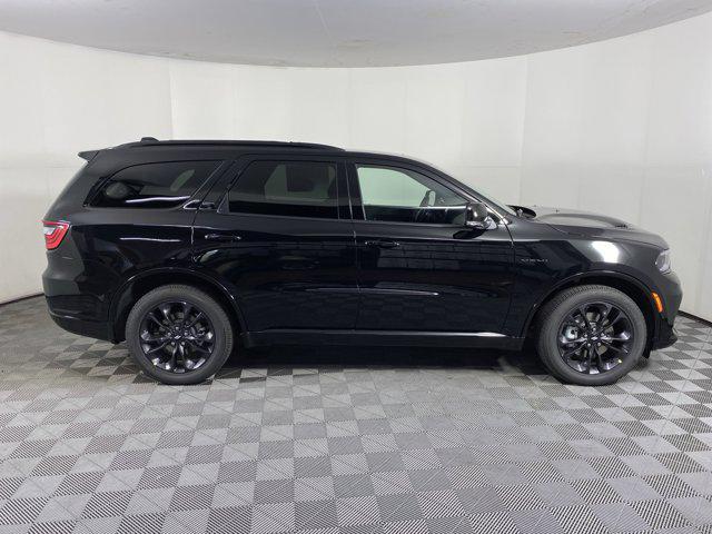 Photo of 2025 DB Black Clearcoat Dodge Durango