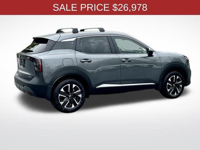 Photo of 2026 Gun Metallic Nissan Kicks