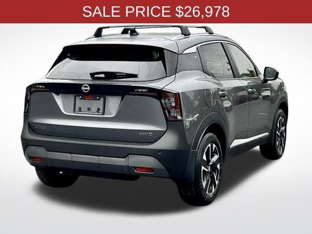 Photo of 2026 Gun Metallic Nissan Kicks