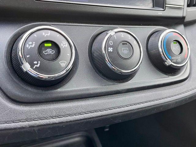 Photo of 2016 Silver Sky Toyota RAV4