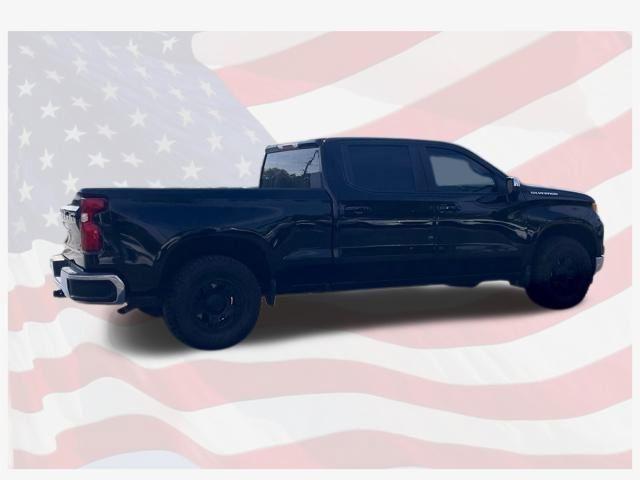 Photo of 2023 Black Chevrolet Silverado 1500