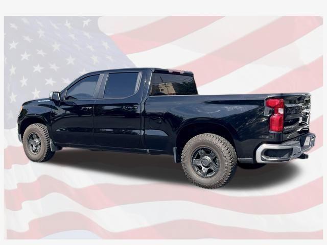 Photo of 2023 Black Chevrolet Silverado 1500