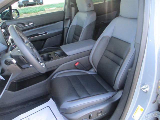 Photo of 2025 Sonic Gray Pearl Honda Prologue