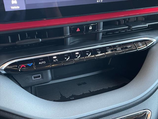 Photo of 2024 Red by (Red) FIAT 500e
