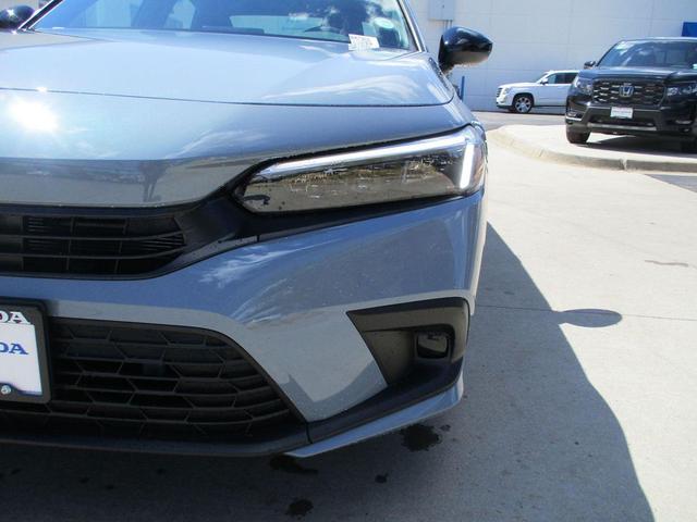 Photo of 2026 Urban Gray Pearl Honda Civic