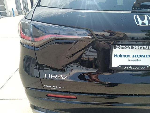 Photo of 2026 Crystal Black Pearl Honda HR-V