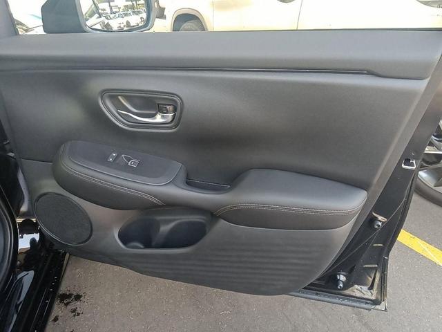 Photo of 2026 Crystal Black Pearl Honda HR-V