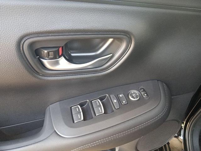 Photo of 2026 Crystal Black Pearl Honda HR-V