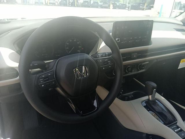 Photo of 2026 Nordic Forest Pearl Honda HR-V