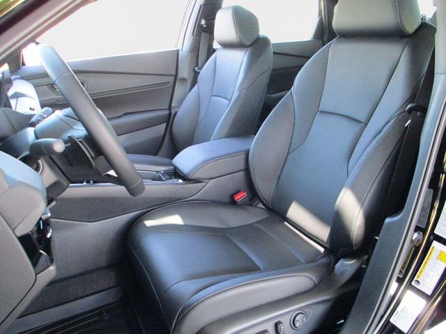 Photo of 2025 Crystal Black Pearl Honda Accord Hybrid