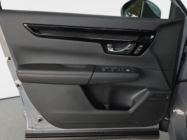 Photo of 2026 Urban Gray Pearl Honda CR-V