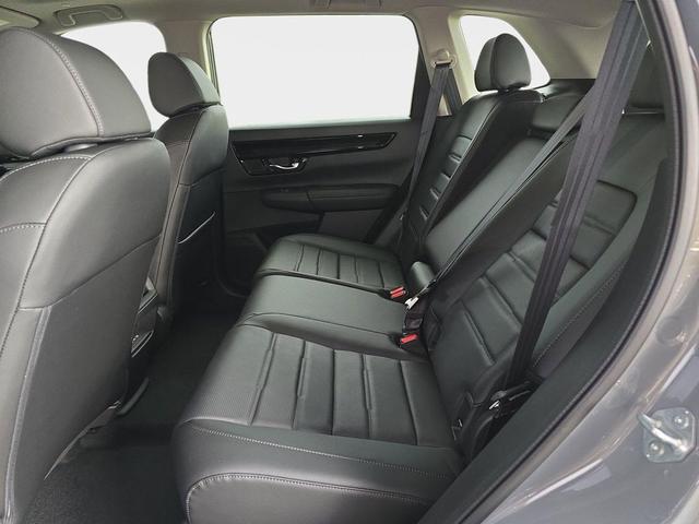 Photo of 2026 Urban Gray Pearl Honda CR-V