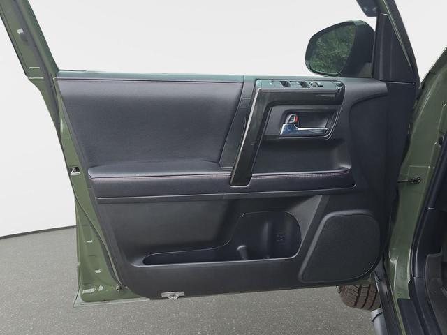 Photo of 2020 Army Green Toyota 4Runner