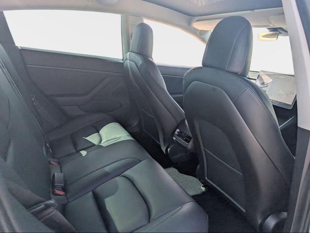 Photo of 2020 Pearl White Multi-Coat Tesla Model 3