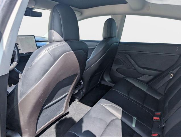 Photo of 2020 Pearl White Multi-Coat Tesla Model 3