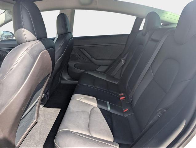 Photo of 2020 Pearl White Multi-Coat Tesla Model 3