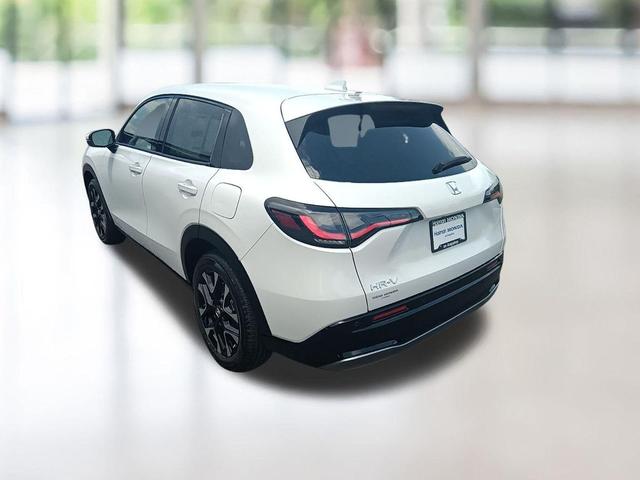 Photo of 2026 Platinum White Pearl Honda HR-V