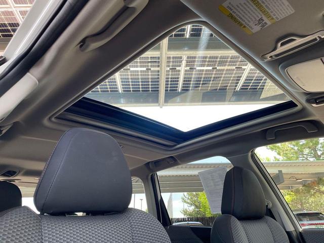 Photo of 2024 Crystal White Pearl Subaru Forester