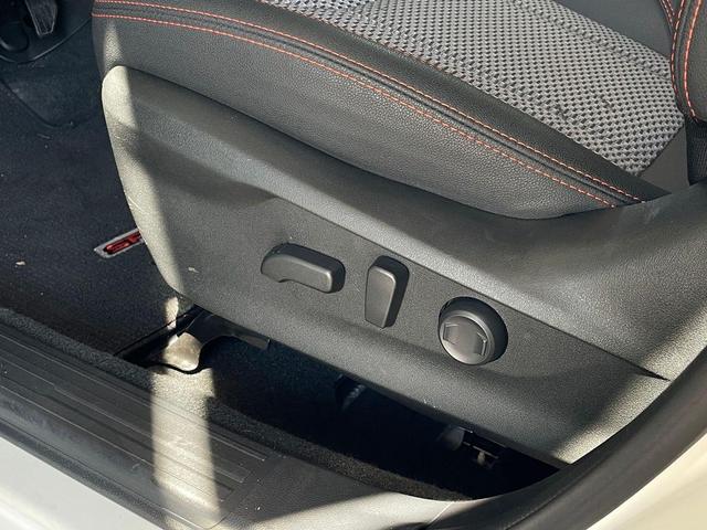 Photo of 2024 Crystal White Pearl Subaru Forester
