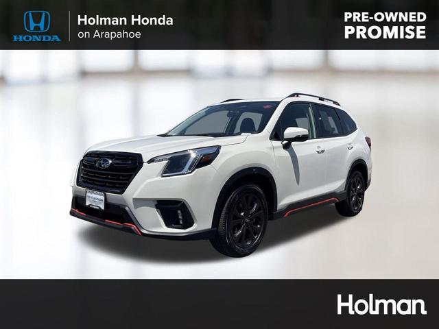 Photo of 2024 Crystal White Pearl Subaru Forester