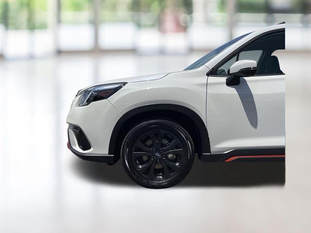 Photo of 2024 Crystal White Pearl Subaru Forester