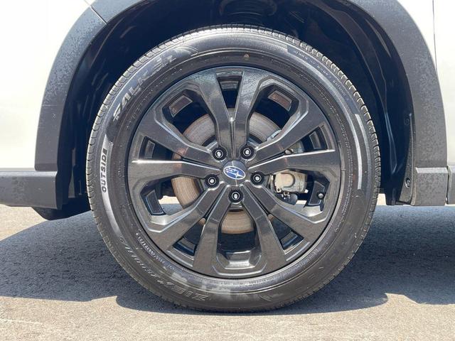 Photo of 2024 Crystal White Pearl Subaru Forester
