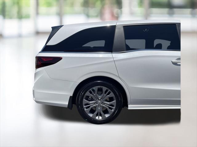 Photo of 2025 Platinum White Pearl Honda Odyssey
