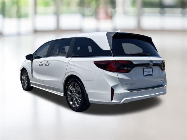 Photo of 2025 Platinum White Pearl Honda Odyssey