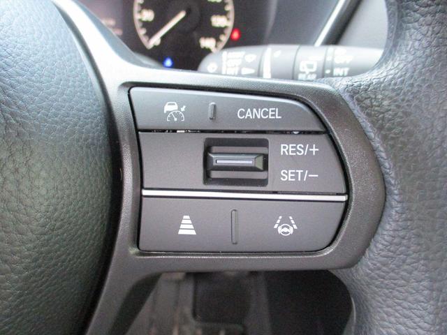 Photo of 2026 Platinum White Pearl Honda CR-V