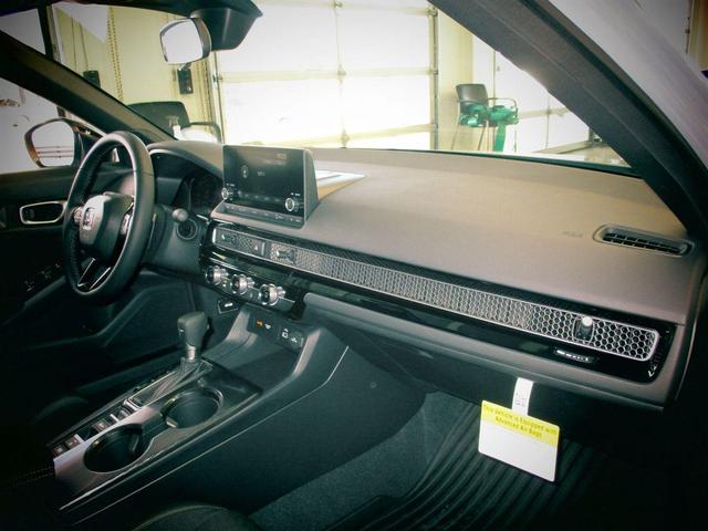 Photo of 2025 Urban Gray Pearl Honda Civic