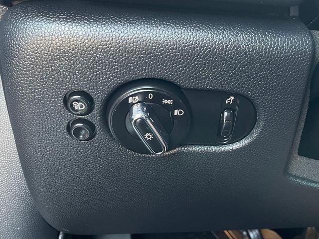 Photo of 2022 Moonwalk Grey Metallic MINI Hardtop