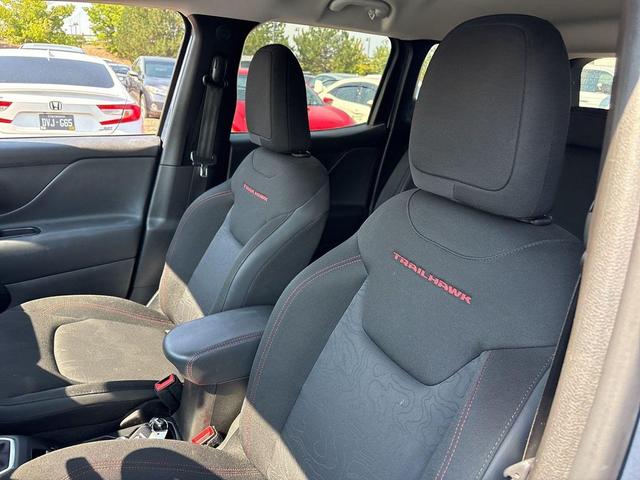 Photo of 2023 Slate Blue Pearlcoat Jeep Renegade