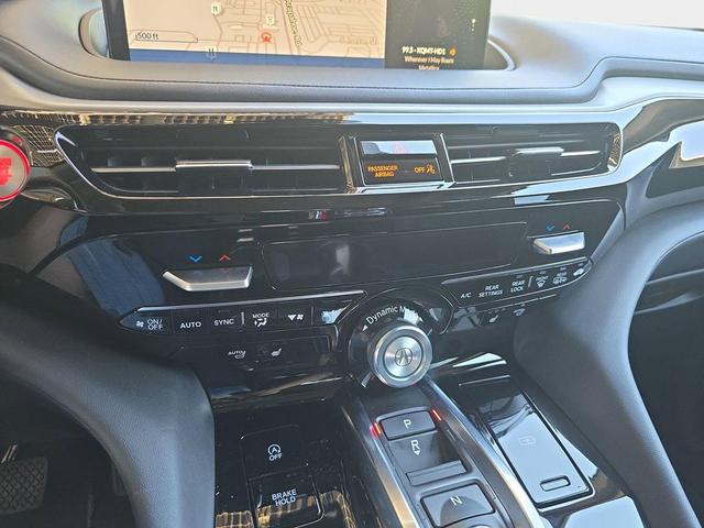 Photo of 2024 Liquid Carbon Metallic Acura MDX