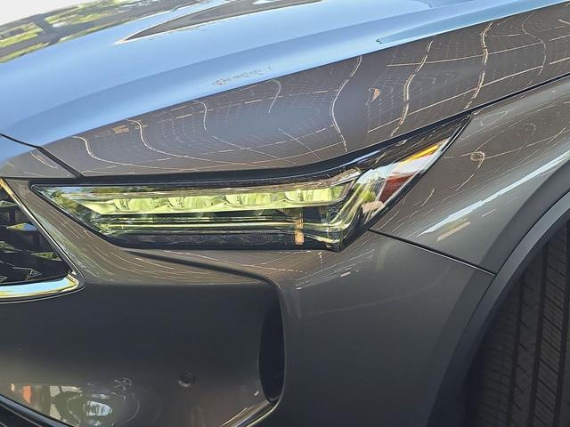 Photo of 2024 Liquid Carbon Metallic Acura MDX